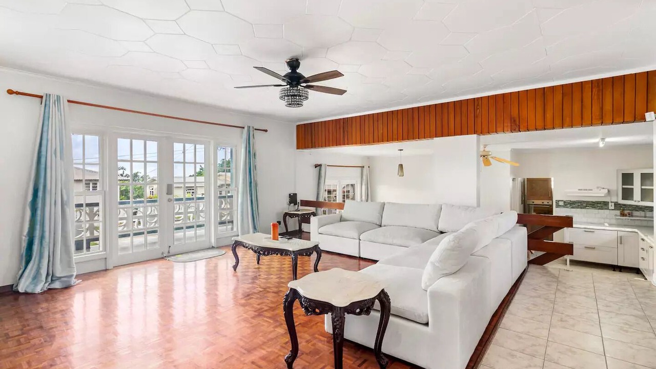 Photo of Livingroom in Newton Terrace
