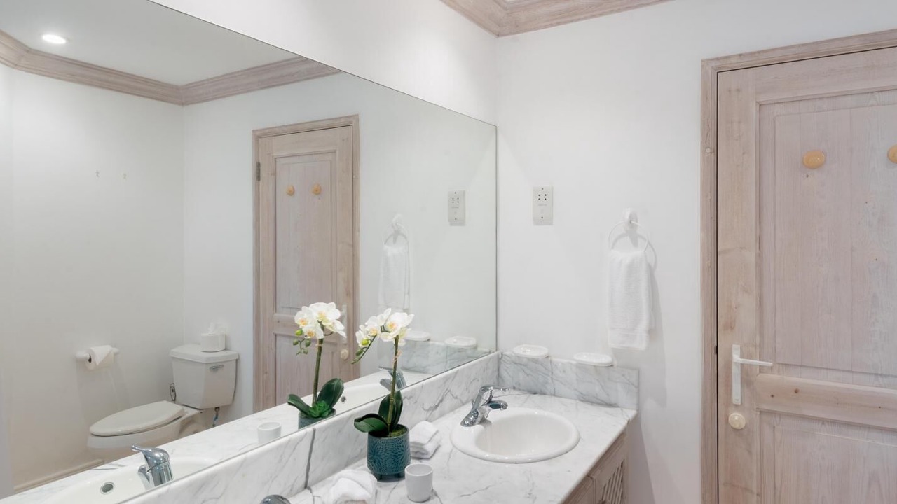 Photo of Bathroom in Forest Hills