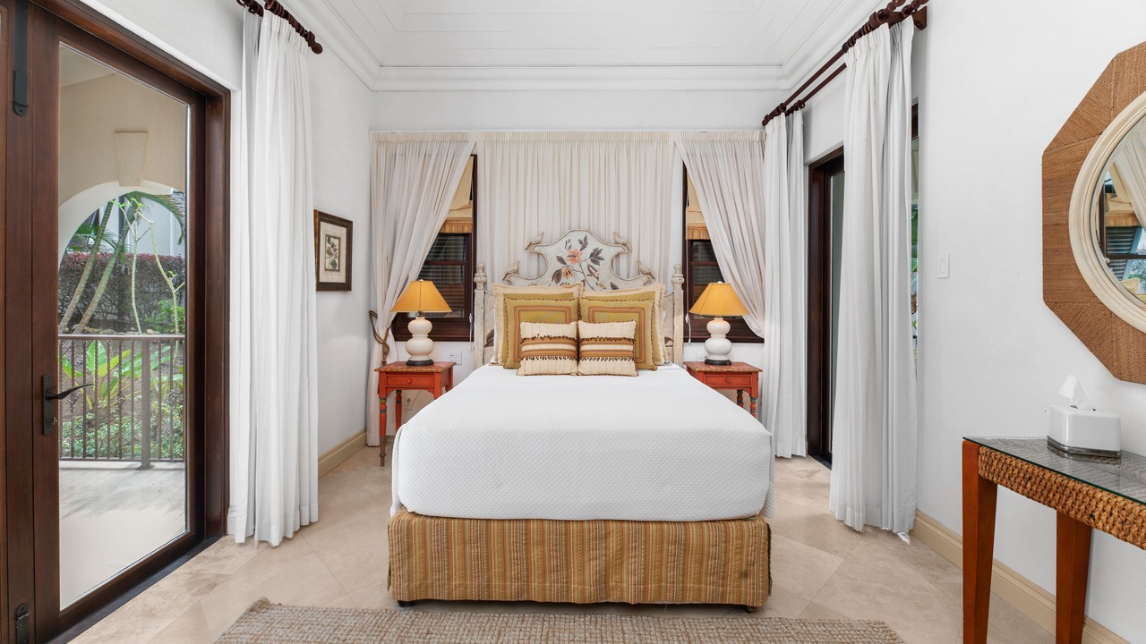 Photo of Bedroom in Orange Hill