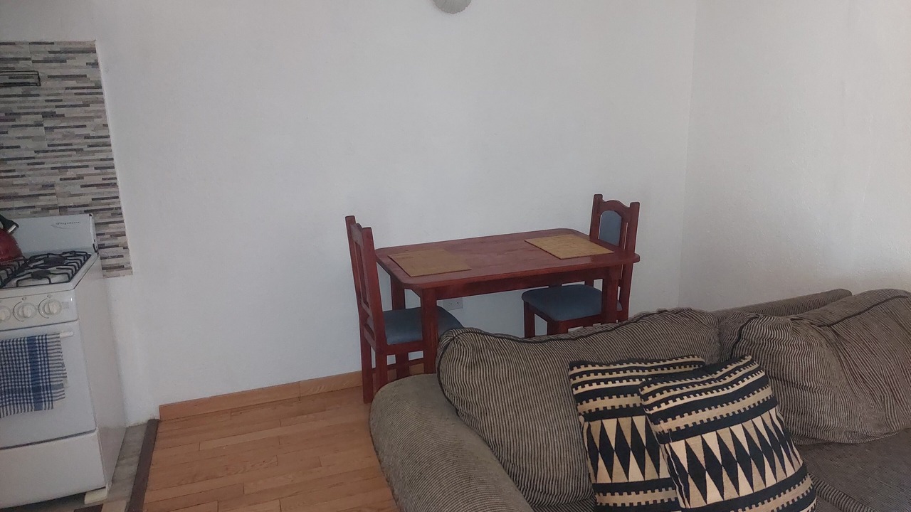 Photo of Livingroom in Navy Gardens