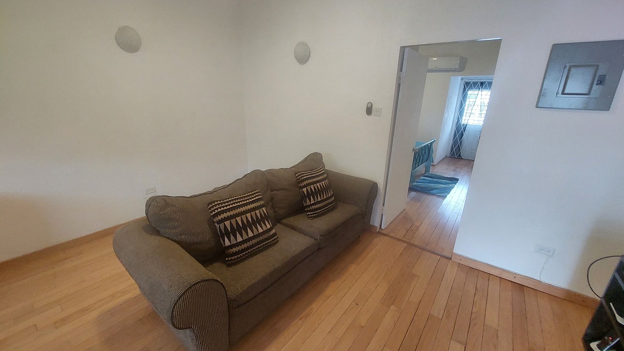 Photo of Livingroom in Navy Gardens