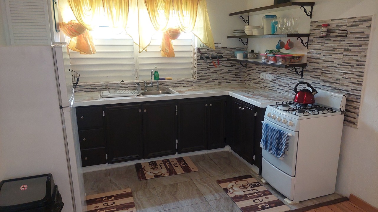 Photo of Kitchen in Navy Gardens