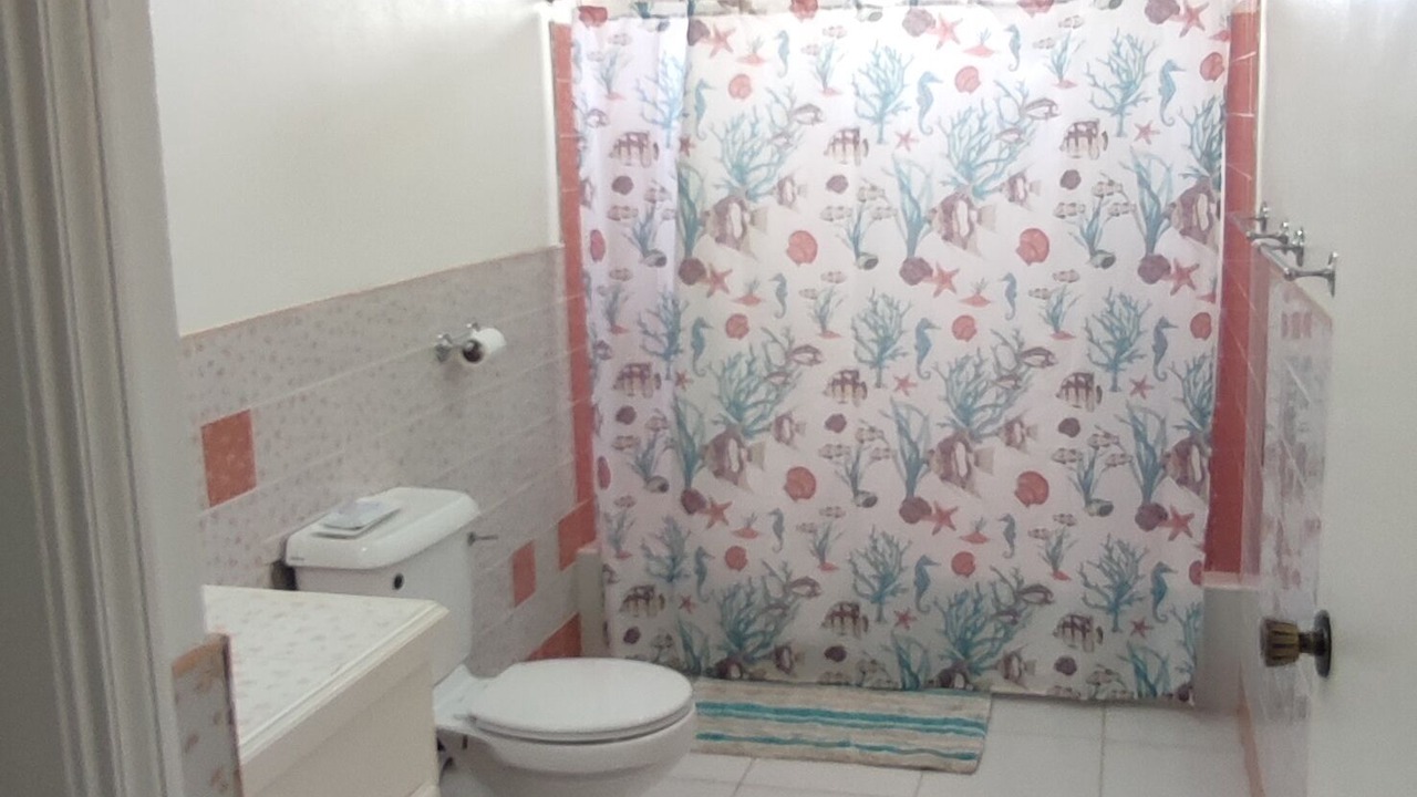 Photo of Bathroom in Ealing Park