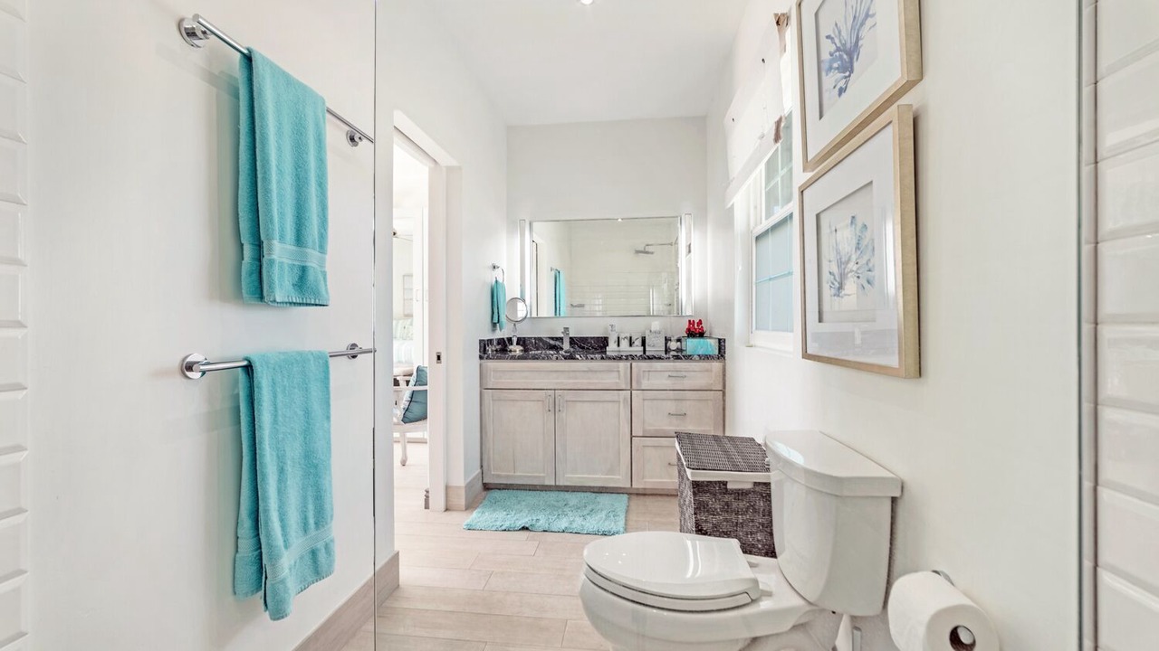 Photo of Bathroom in Saint Lawrence