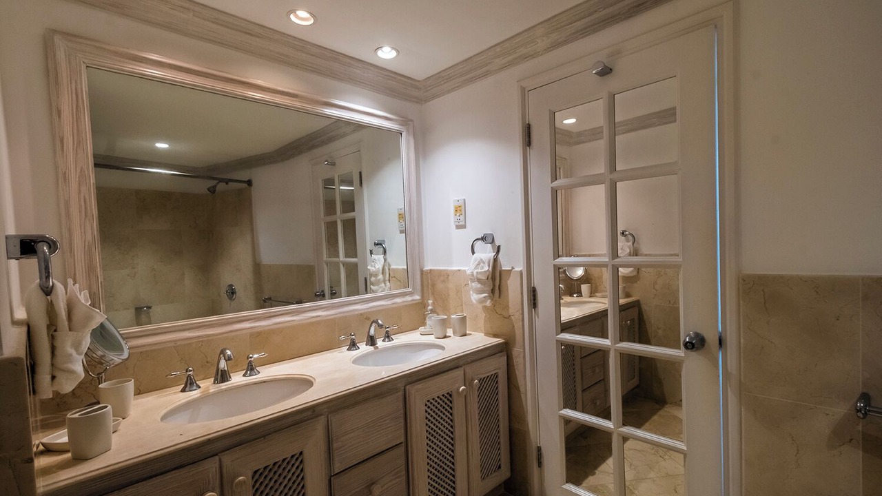 Photo of Bathroom in Douglas