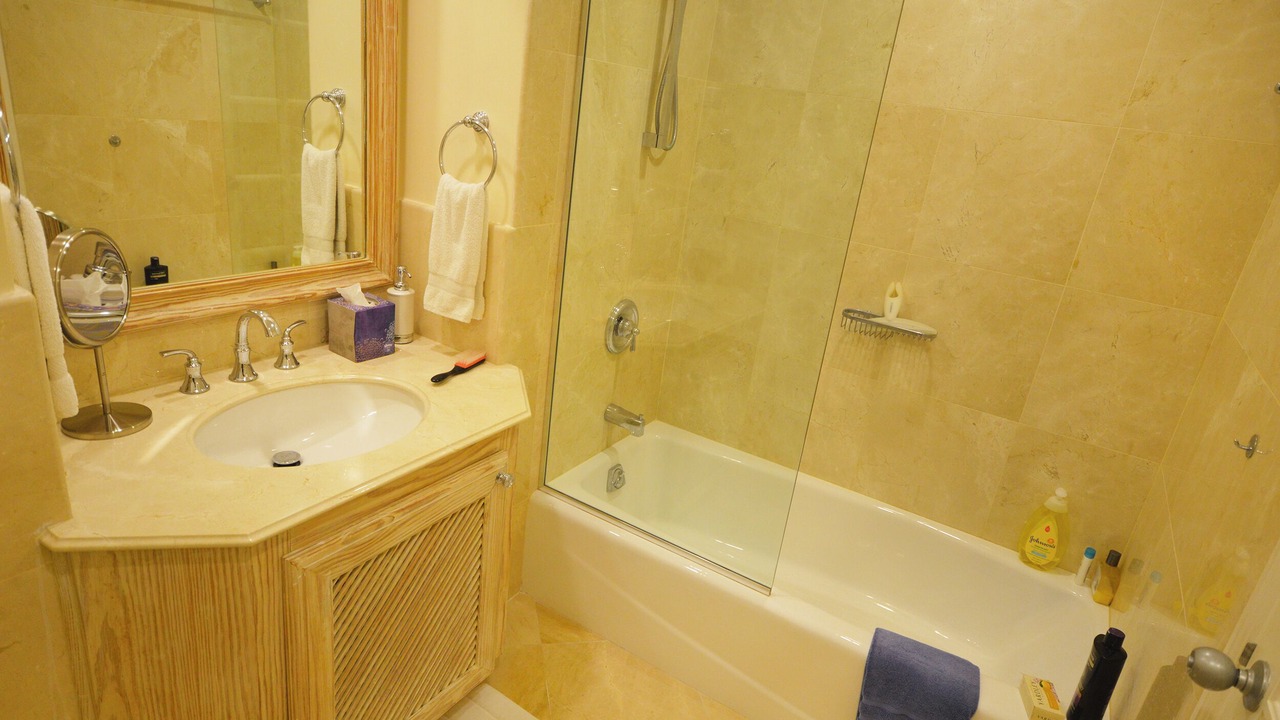 Photo of Bathroom in Douglas