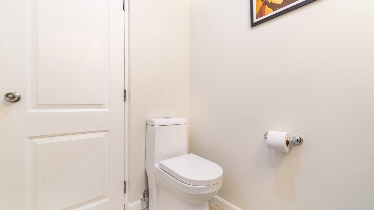 Photo of Bathroom in Porters