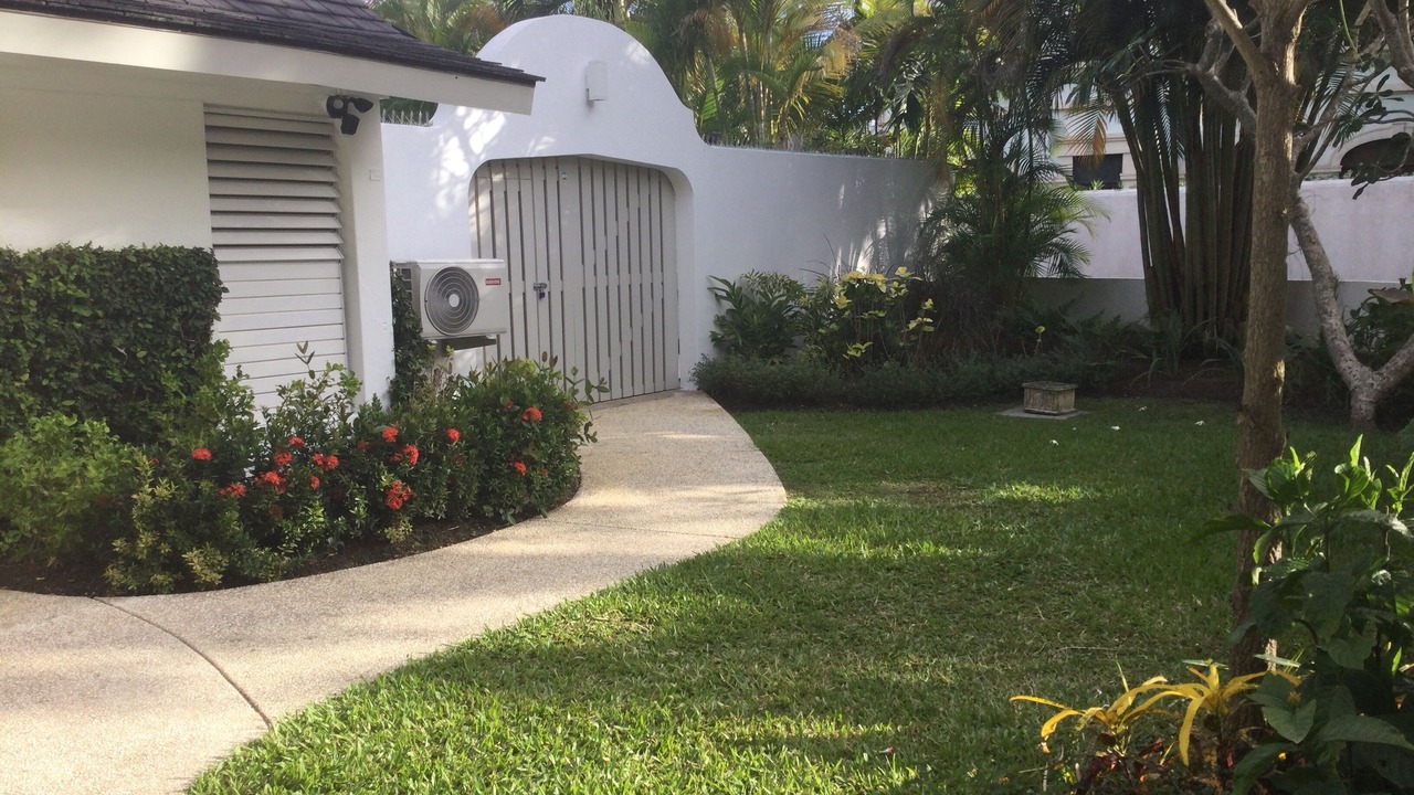 Photo of Outdoor in Halcyon Heights