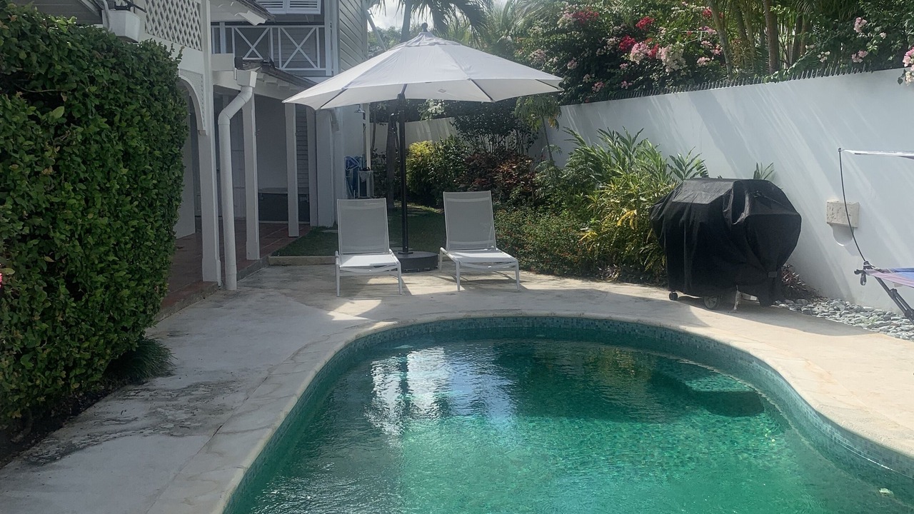 Photo of Outdoor in Halcyon Heights