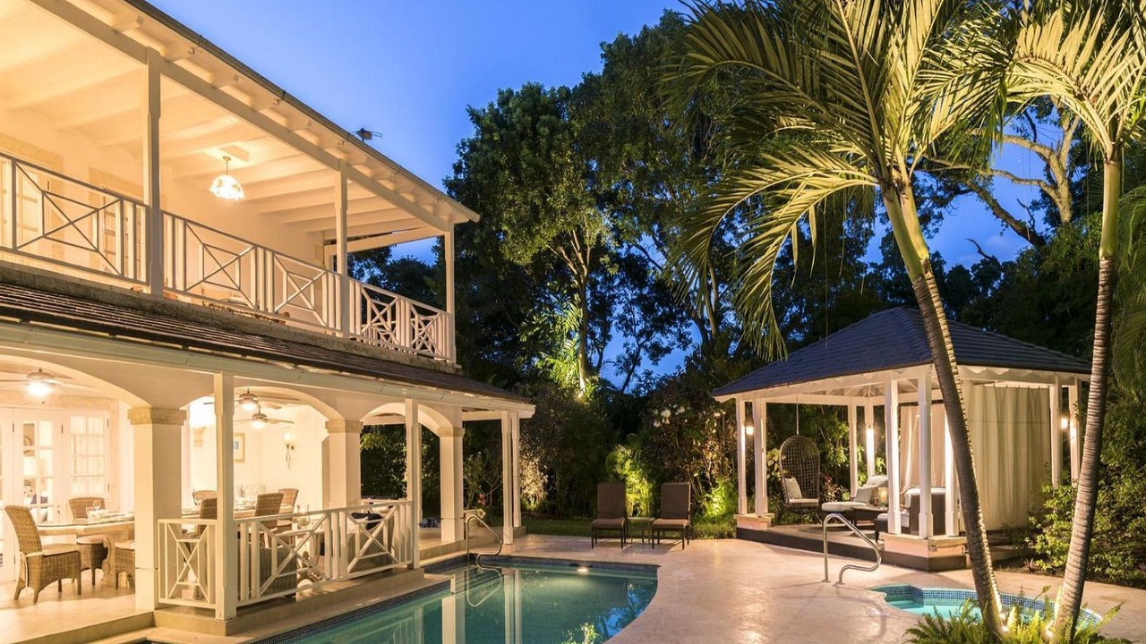 Photo of Outdoor in Sandy Lane