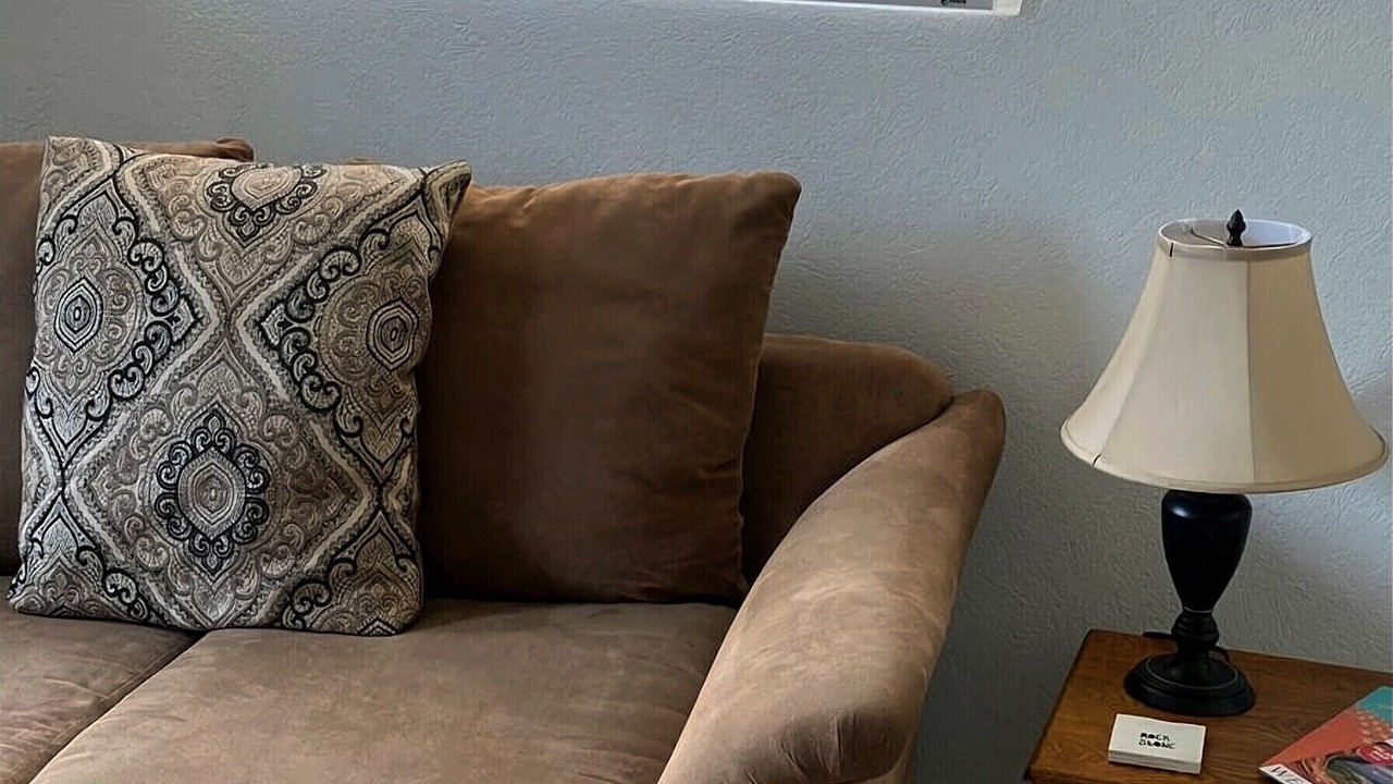 Photo of Livingroom in Gibbs Bay