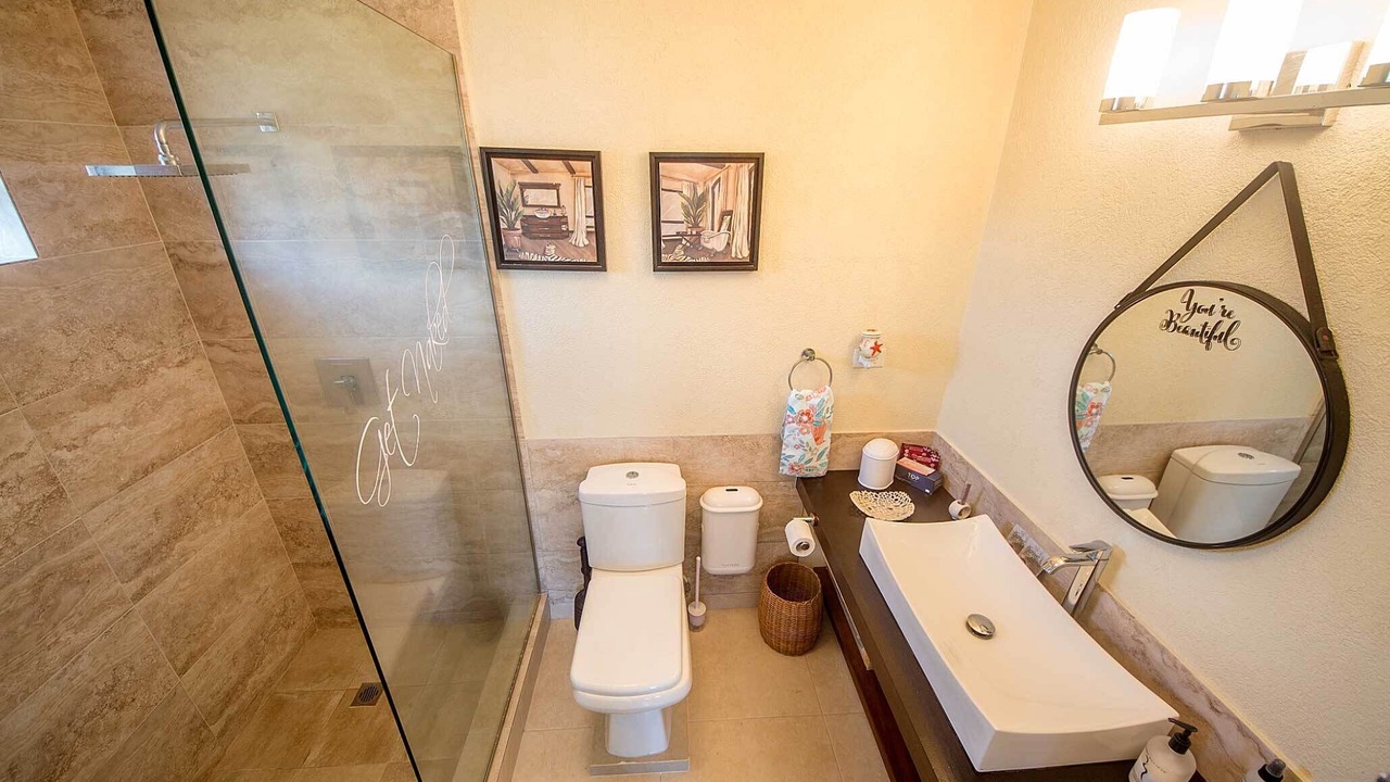 Photo of Bathroom in Ealing Park