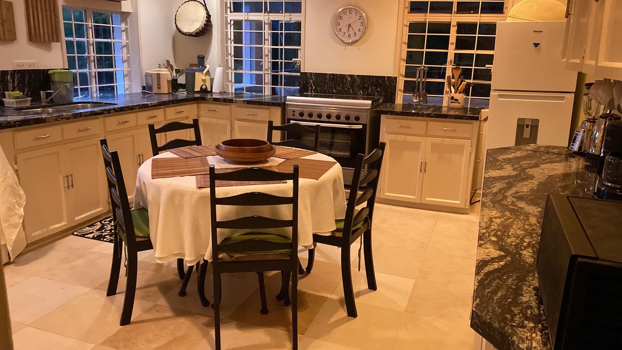 Photo of Kitchen in Pine Gardens