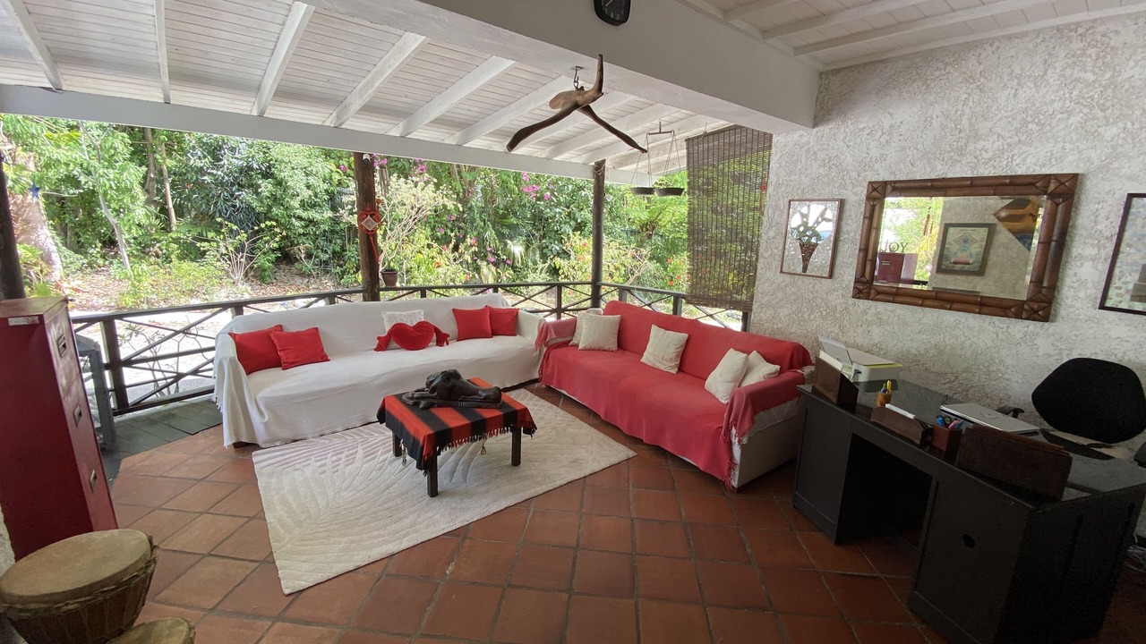 Photo of Patio Balcony in Pine Gardens
