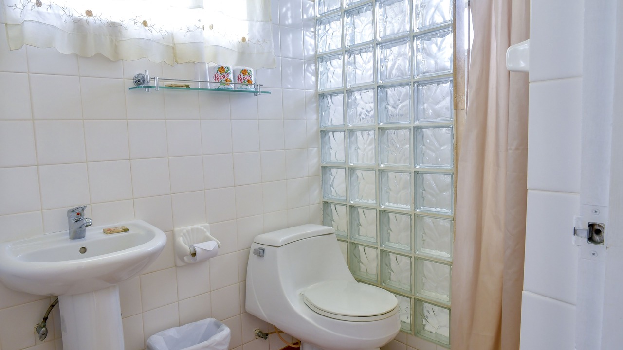 Photo of Bathroom in Prospect
