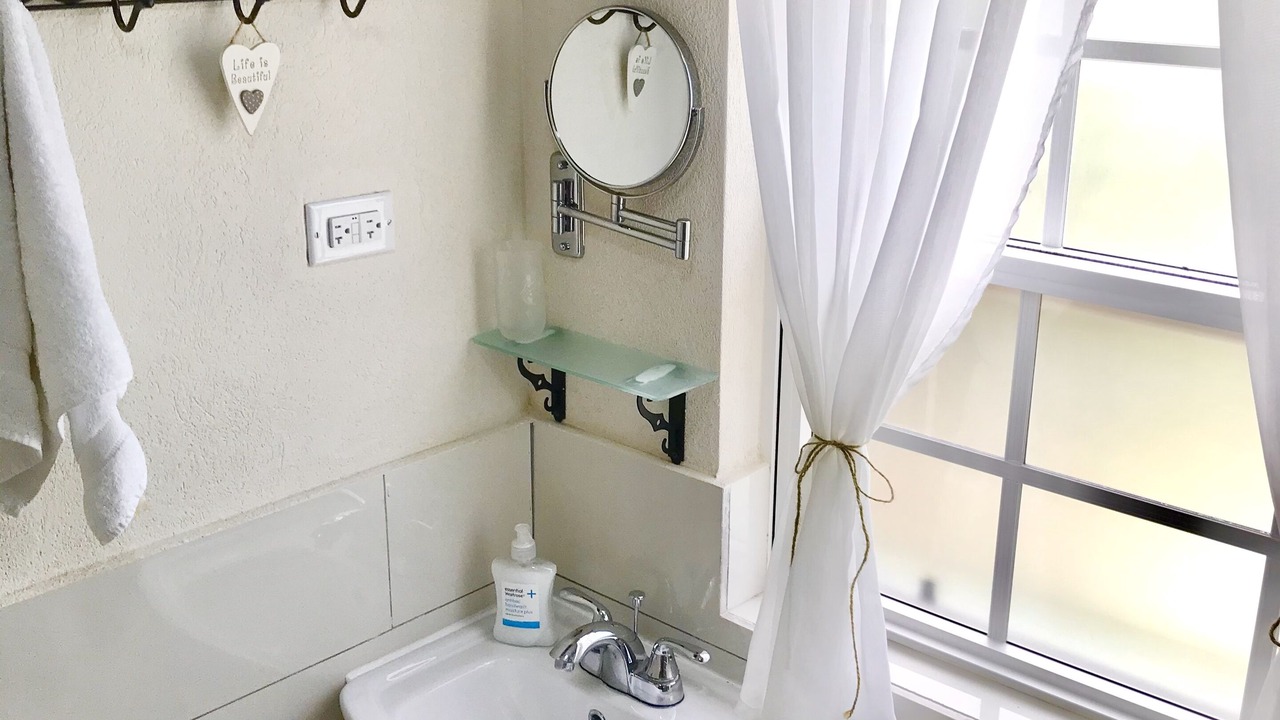 Photo of Bathroom in Enterprise