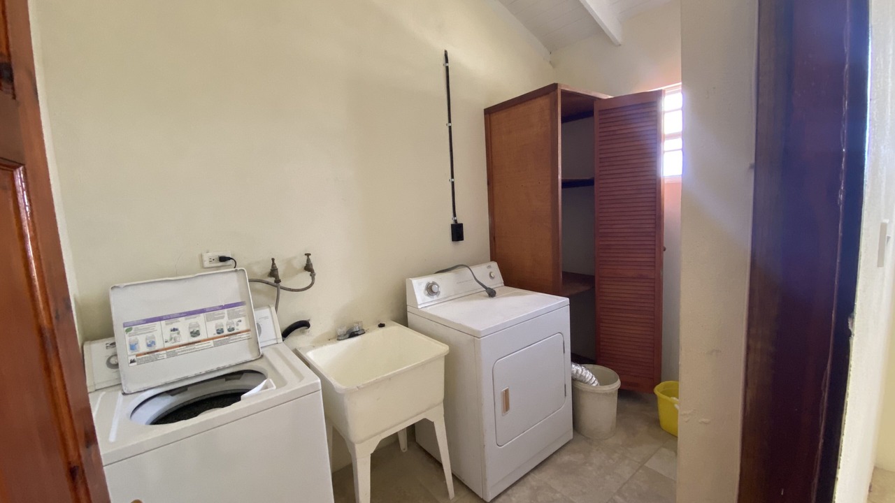 Photo of Bathroom in Callendar