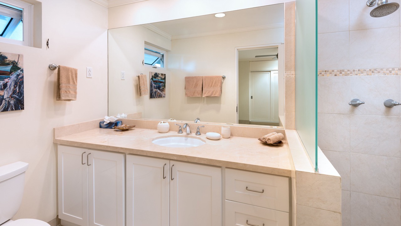 Photo of Bathroom in Saint Matthias
