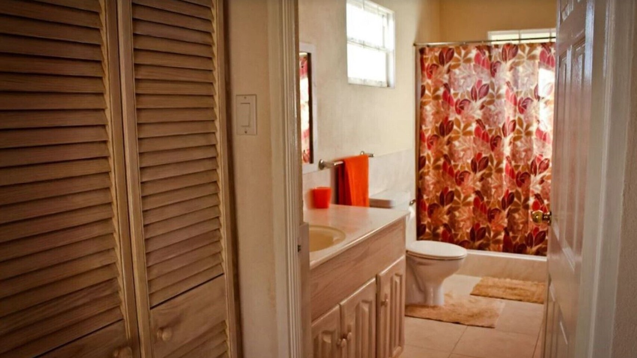 Photo of Bathroom in Atlantic Shores