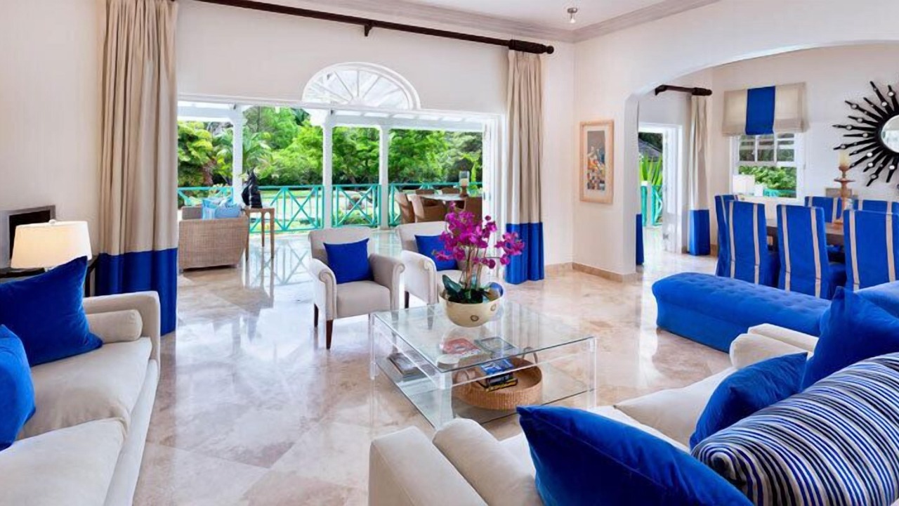 Photo of Livingroom in Paynes Bay