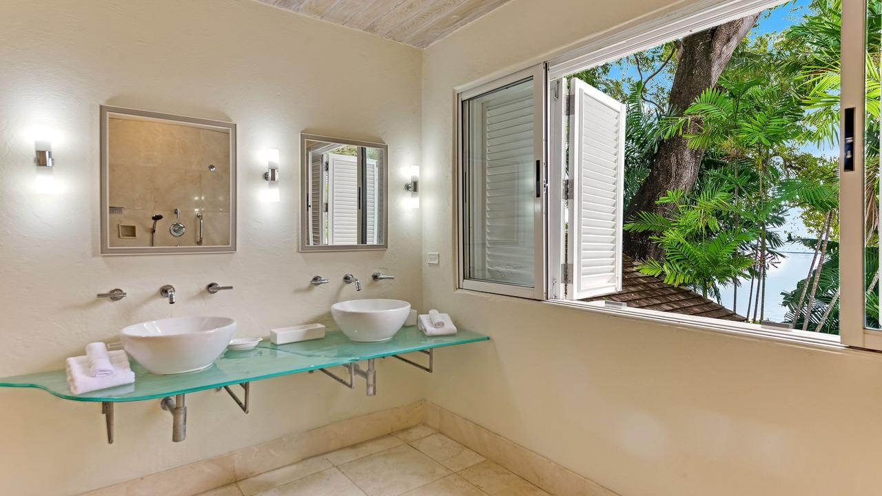Photo of Bathroom in Sandy Lane