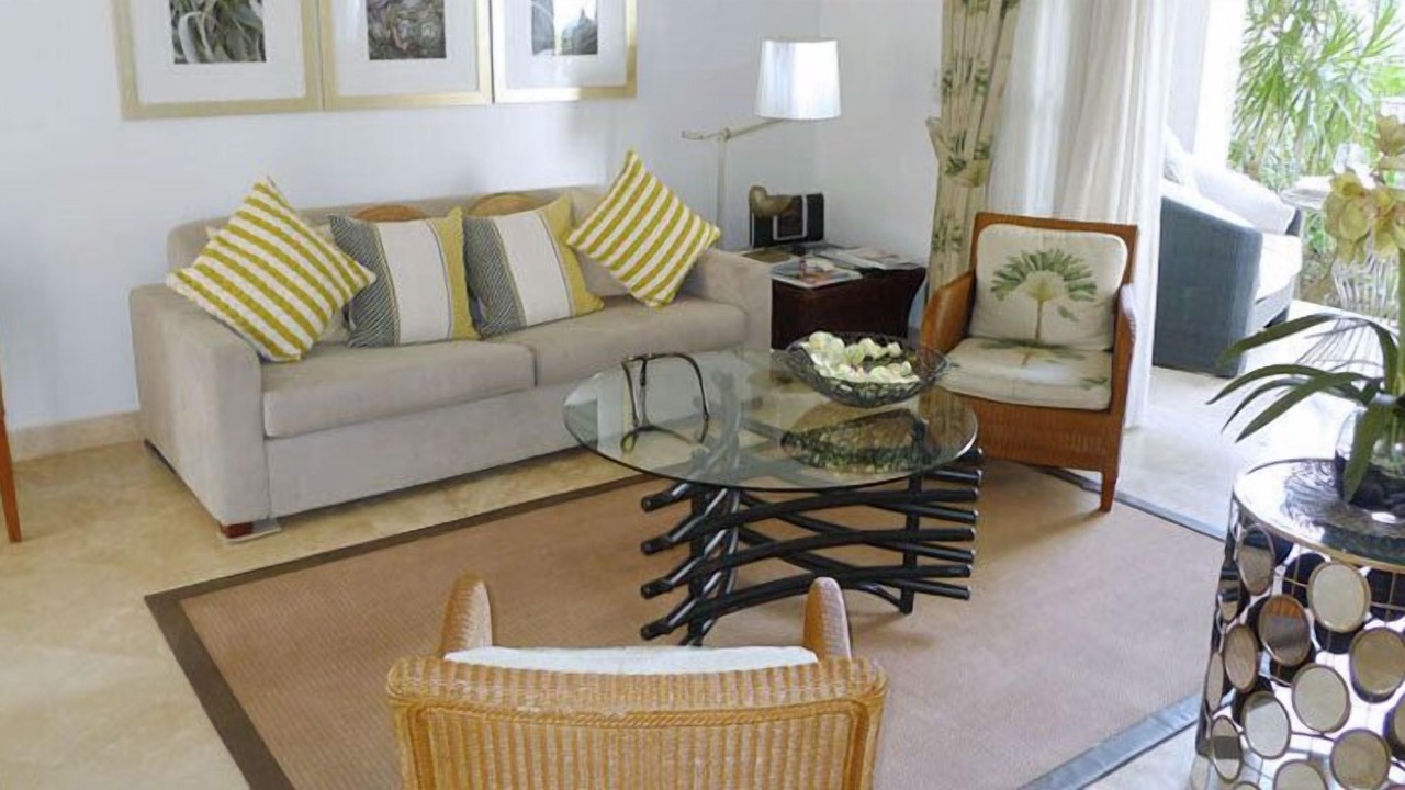 Photo of Livingroom in Schooner Bay