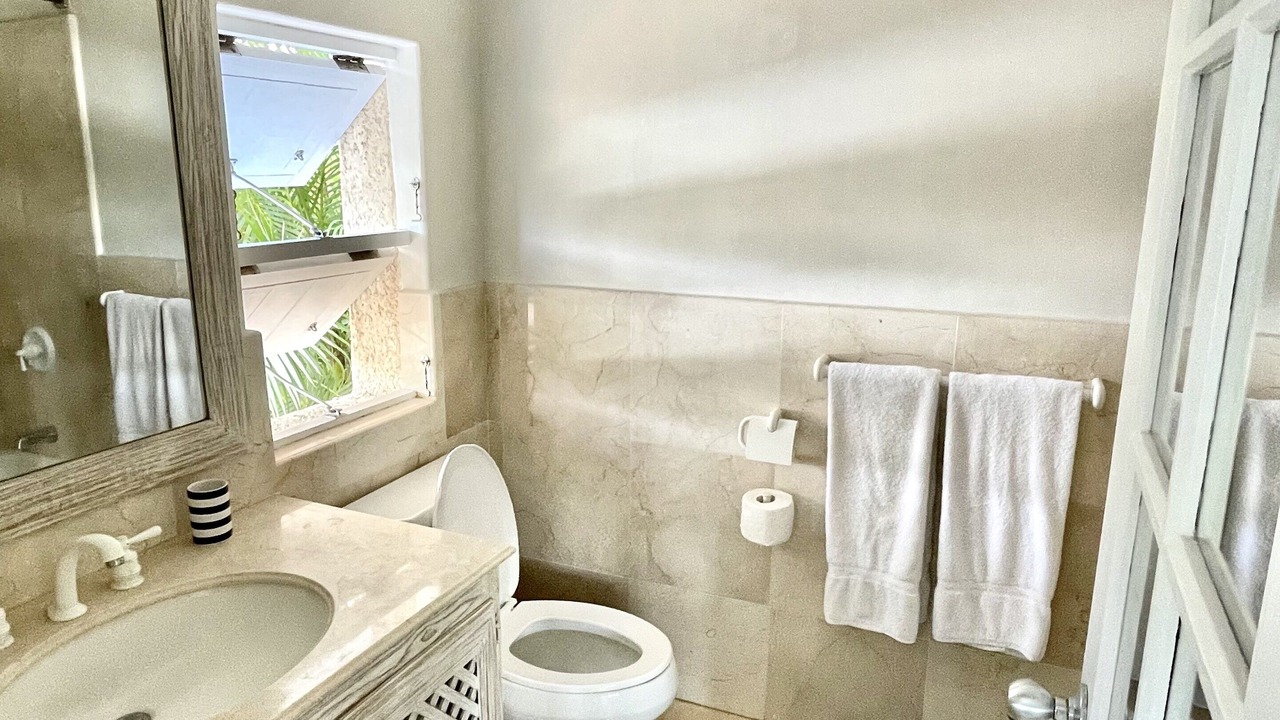 Photo of Bathroom in Douglas