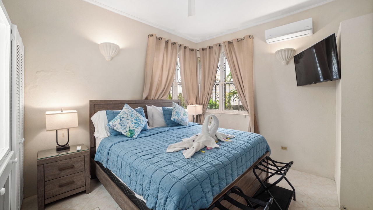 Photo of Bedroom in Fitts Village