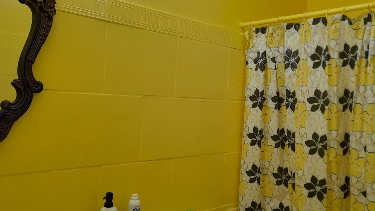 Photo of Bathroom in Maynards