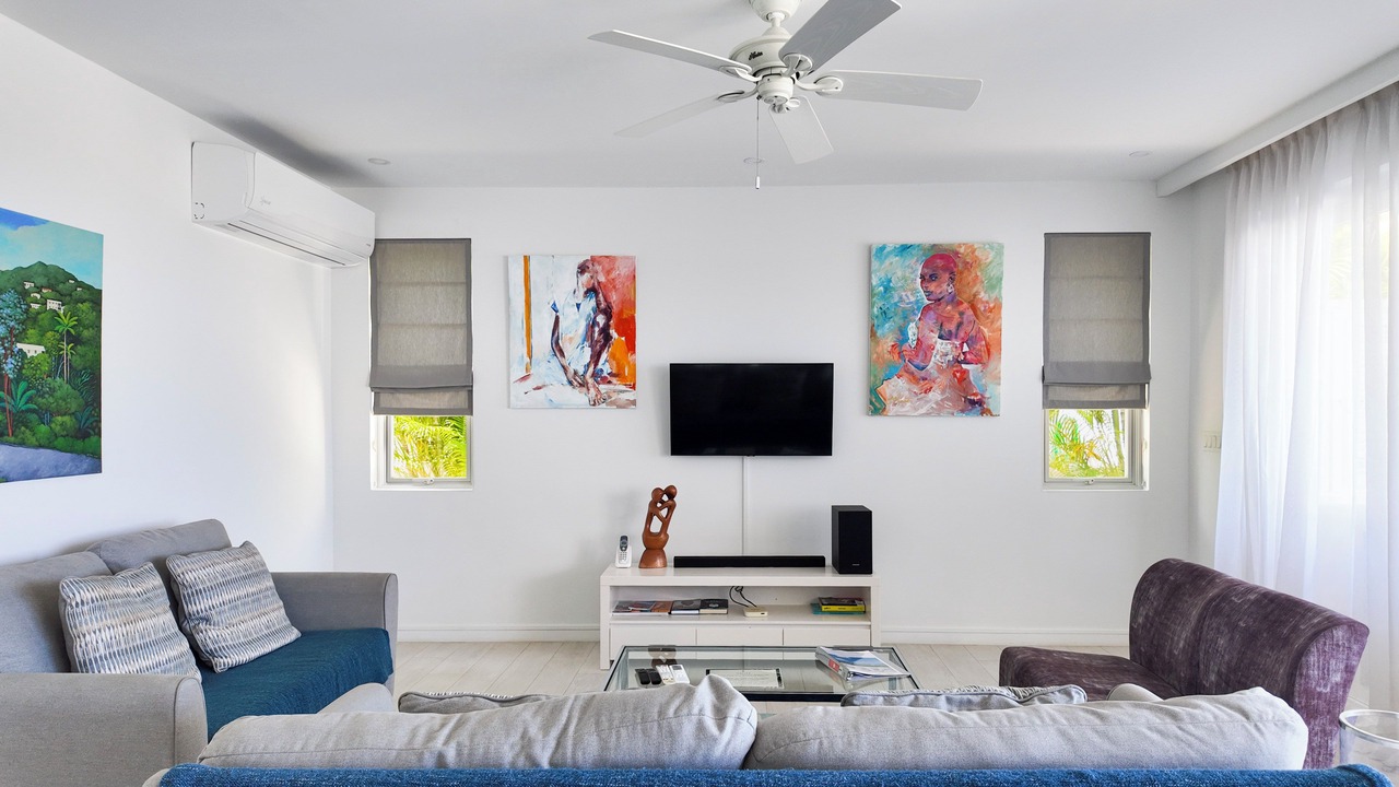 Photo of Livingroom in Mount Standfast