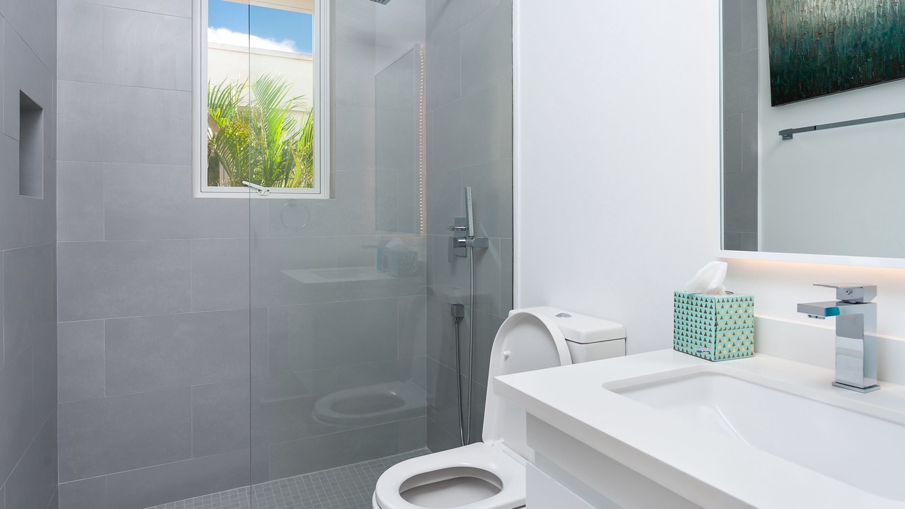 Photo of Bathroom in Merlin Bay