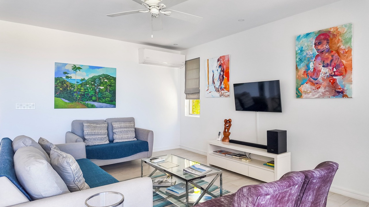 Photo of Livingroom in Mount Standfast