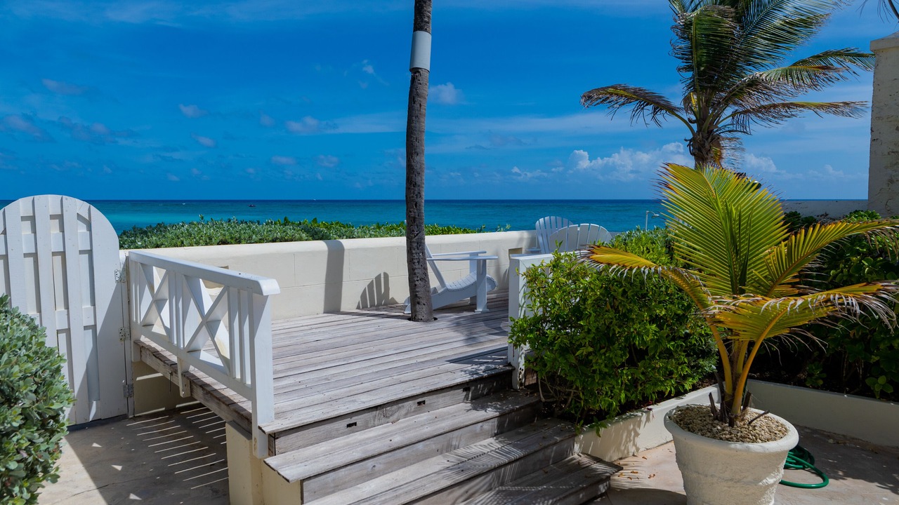 Photo of Patio Balcony in Silver Sands