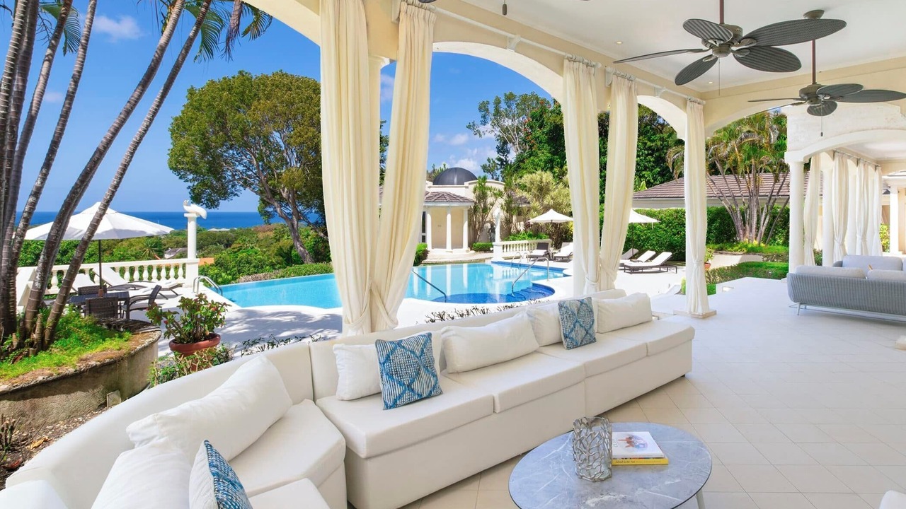 Photo of Patio Balcony in Sandy Lane