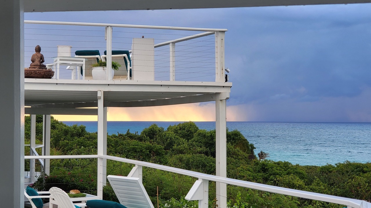 Photo of Patio Balcony in Seaview