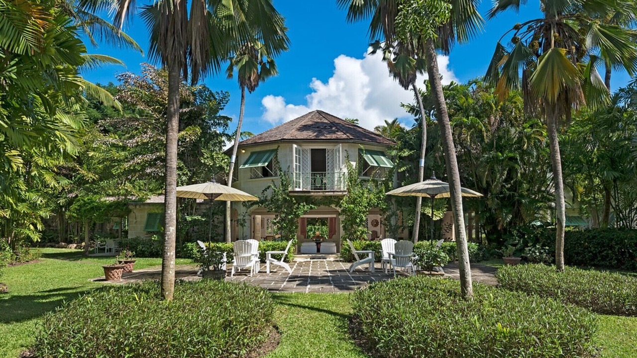 Photo of Patio Balcony in Old Trees Bay