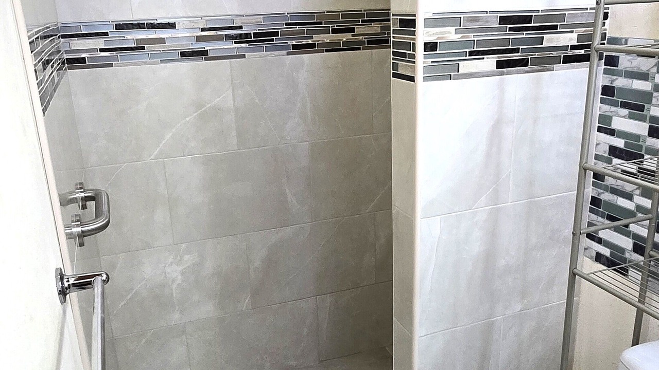 Photo of Bathroom in Oistins