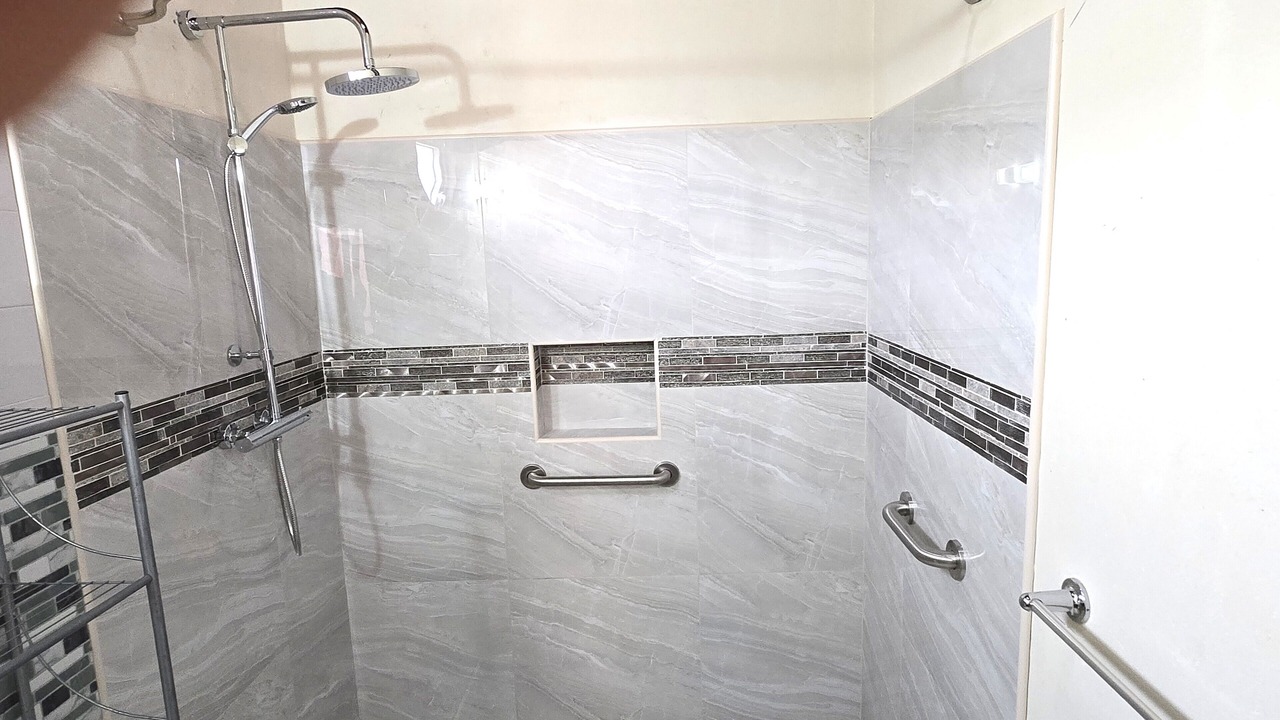 Photo of Bathroom in Oistins