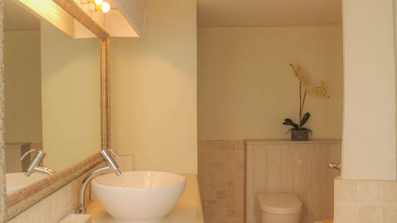 Photo of Bathroom in Sandy Lane