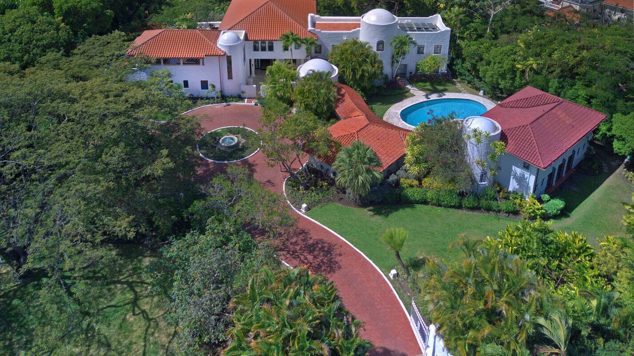 Photo of Outdoor in Sandy Lane