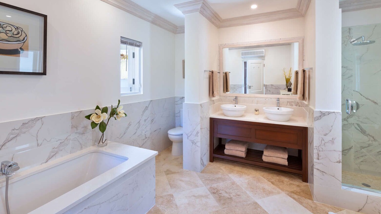 Photo of Bathroom in Paynes Bay