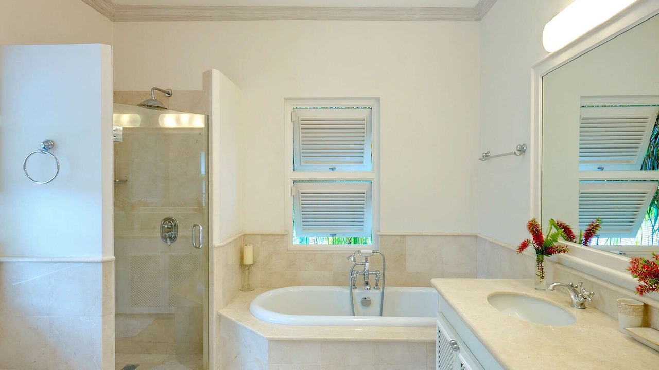 Photo of Bathroom in Mount Standfast