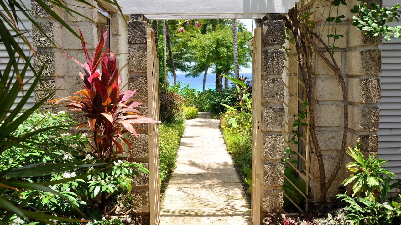 Photo of Outdoor in Derricks