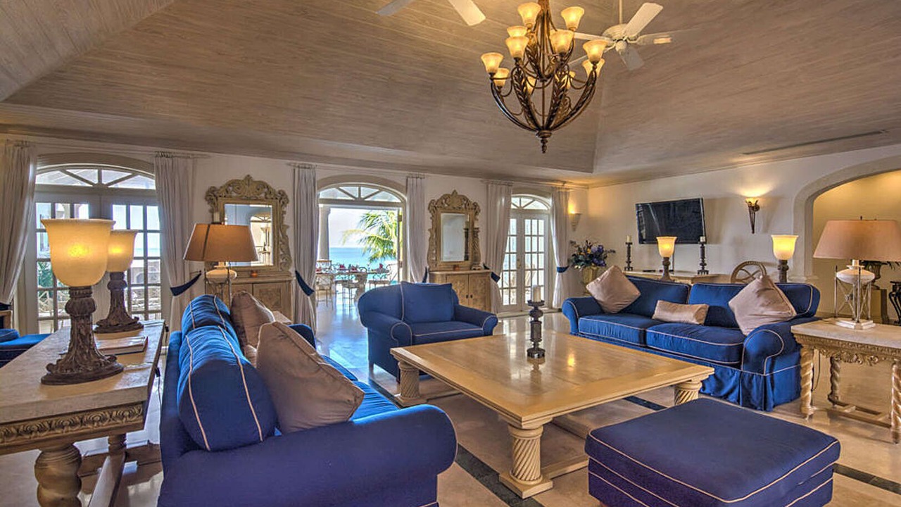 Photo of Livingroom in Old Trees Bay