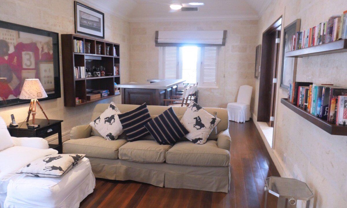 Photo of Livingroom in Westmoreland
