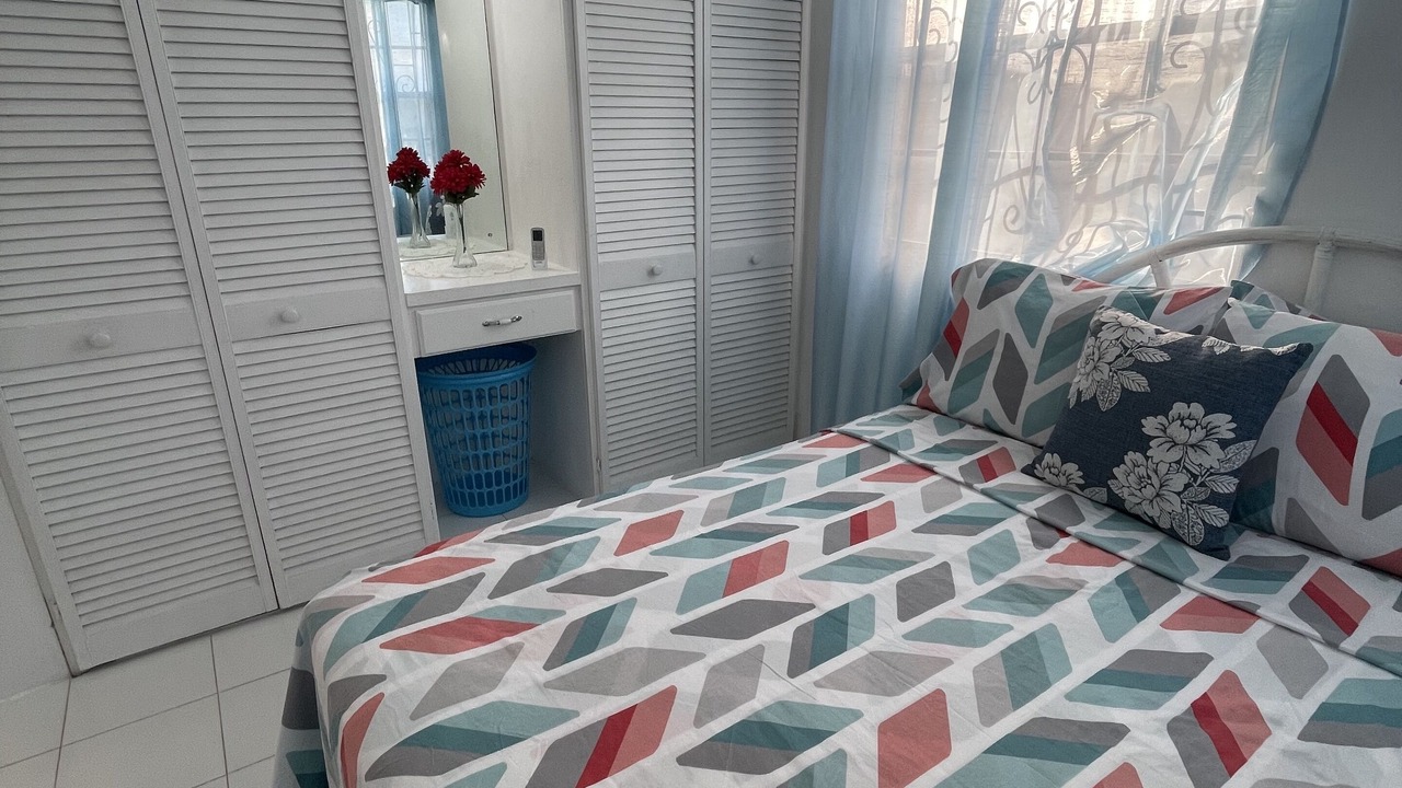 Photo of Bedroom in Enterprise