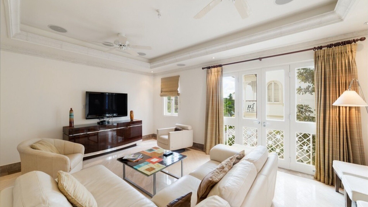 Photo of Livingroom in Old Trees Bay