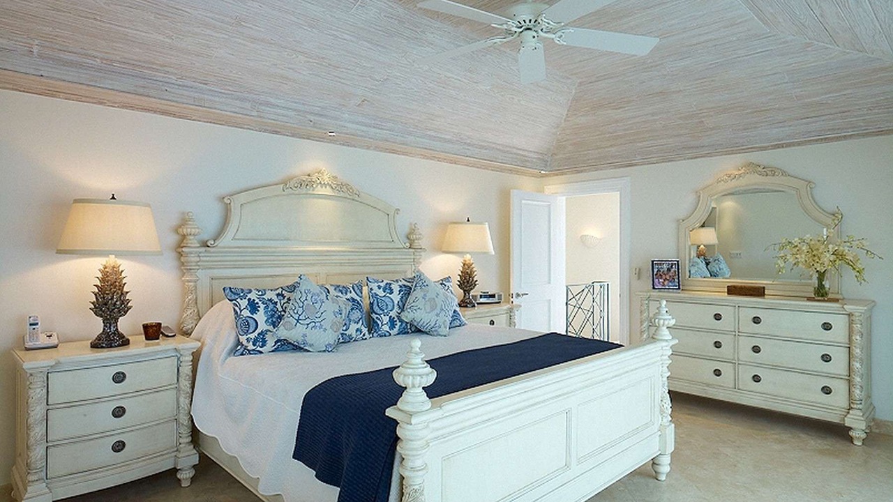 Photo of Bedroom in Schooner Bay