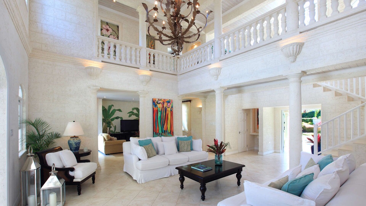 Photo of Livingroom in Halcyon Heights