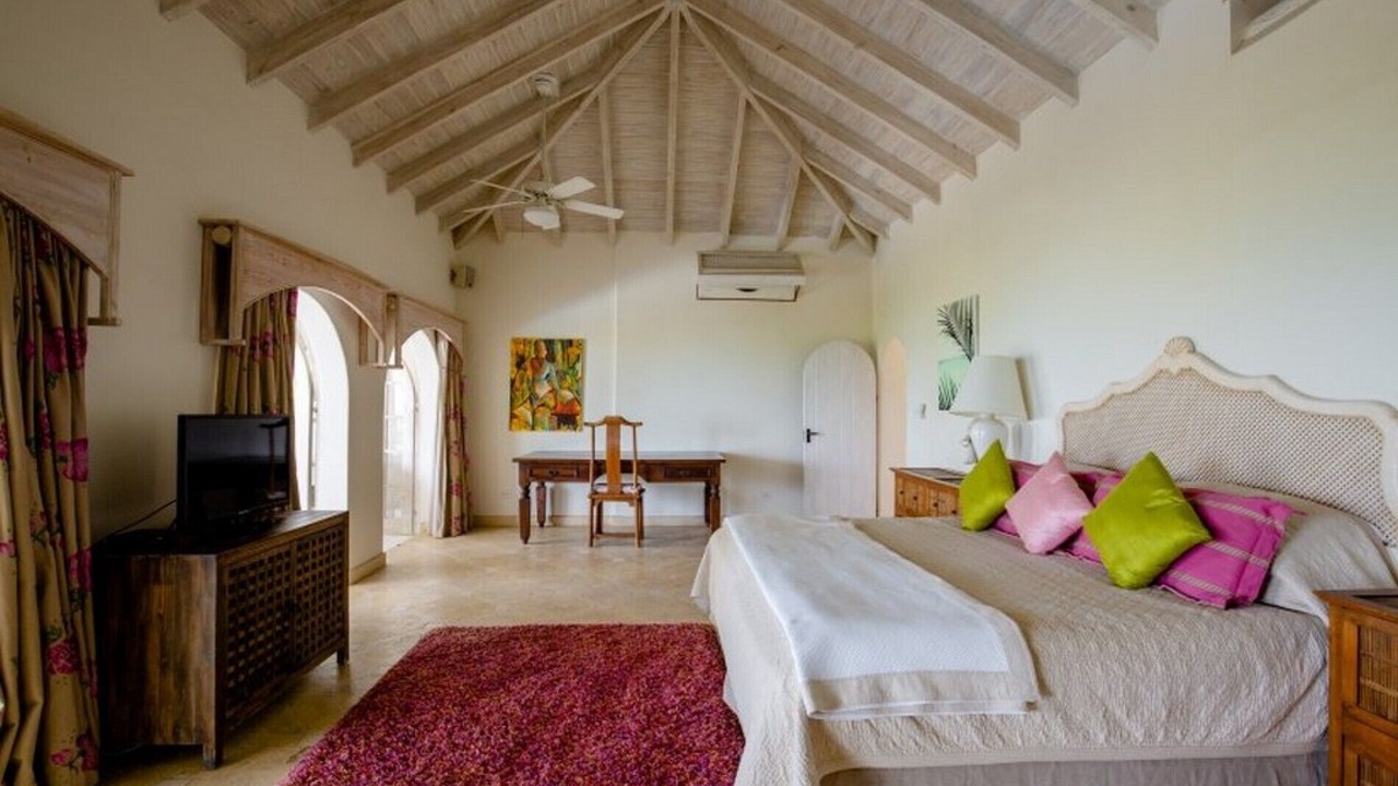 Photo of Bedroom in Molyneux